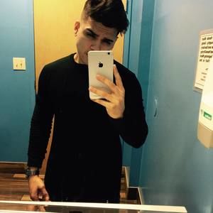 Meet your Posher, Daniel